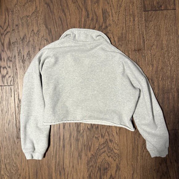 Sunday Best Grey Cropped Sweatshirt - Picture 5 of 5